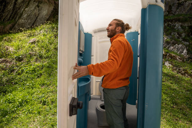 Portable bathroom rental in Grayson, KY