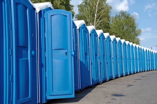 Best Porta potty delivery and setup  in Grayson, KY